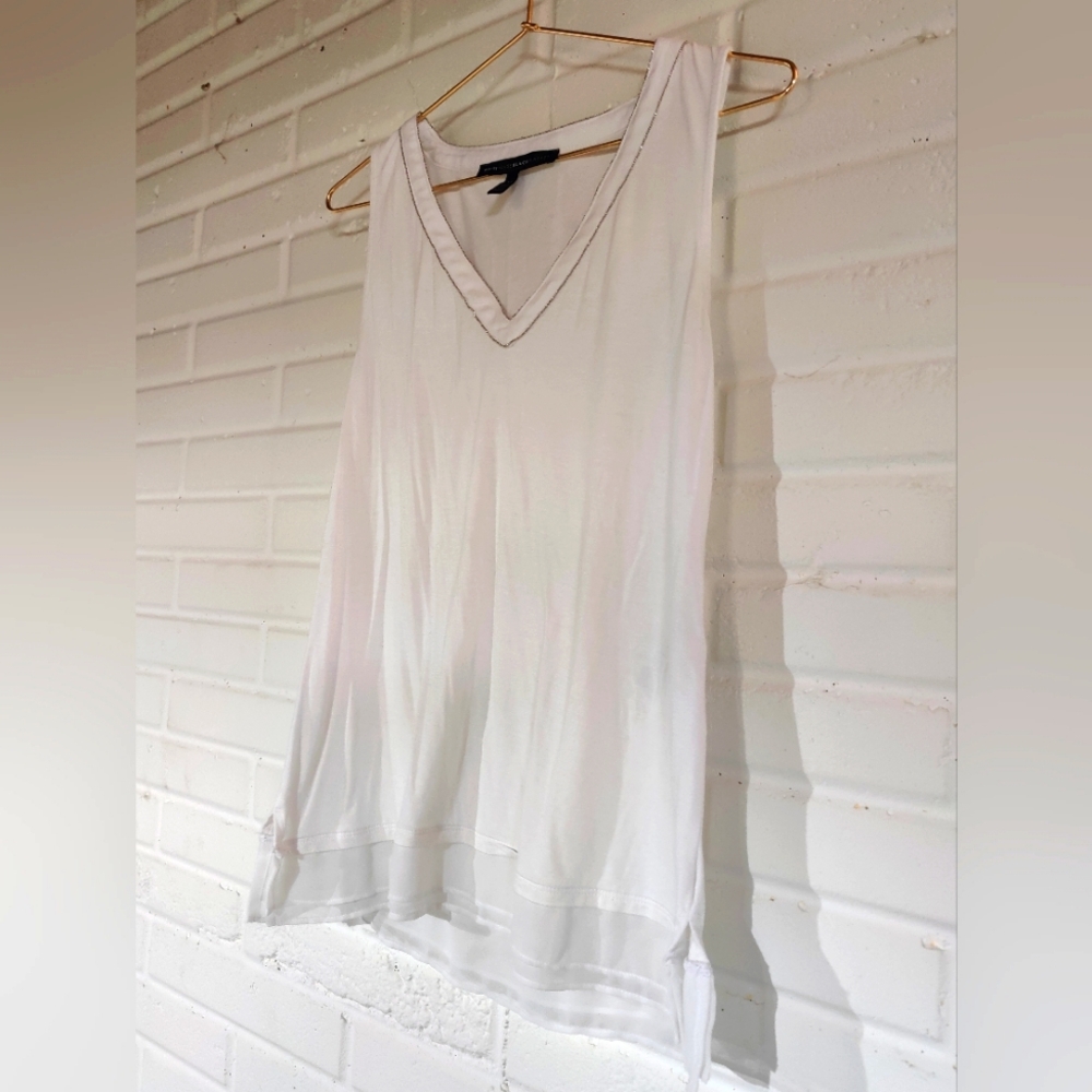 White House Black Market tank